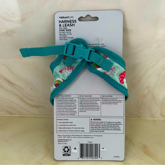 Cat Vest Harness & Leash - Picture 2 of 4